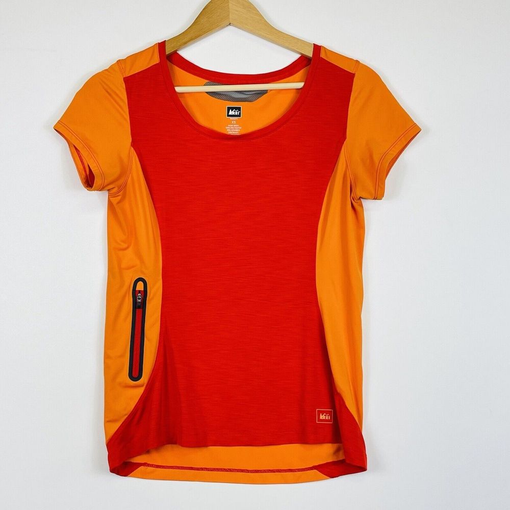 REI T-Shirt Womens XS Red Orange Colorblock Active Athletic Outdoors Gorpcore